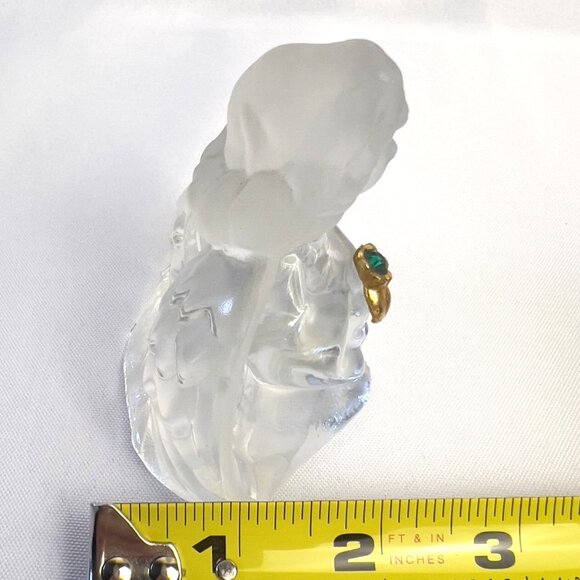 Fenton Guardian Angel Vintage Figurine with Emerald Green Brooch UV Glow USA - Picture 12 of 12